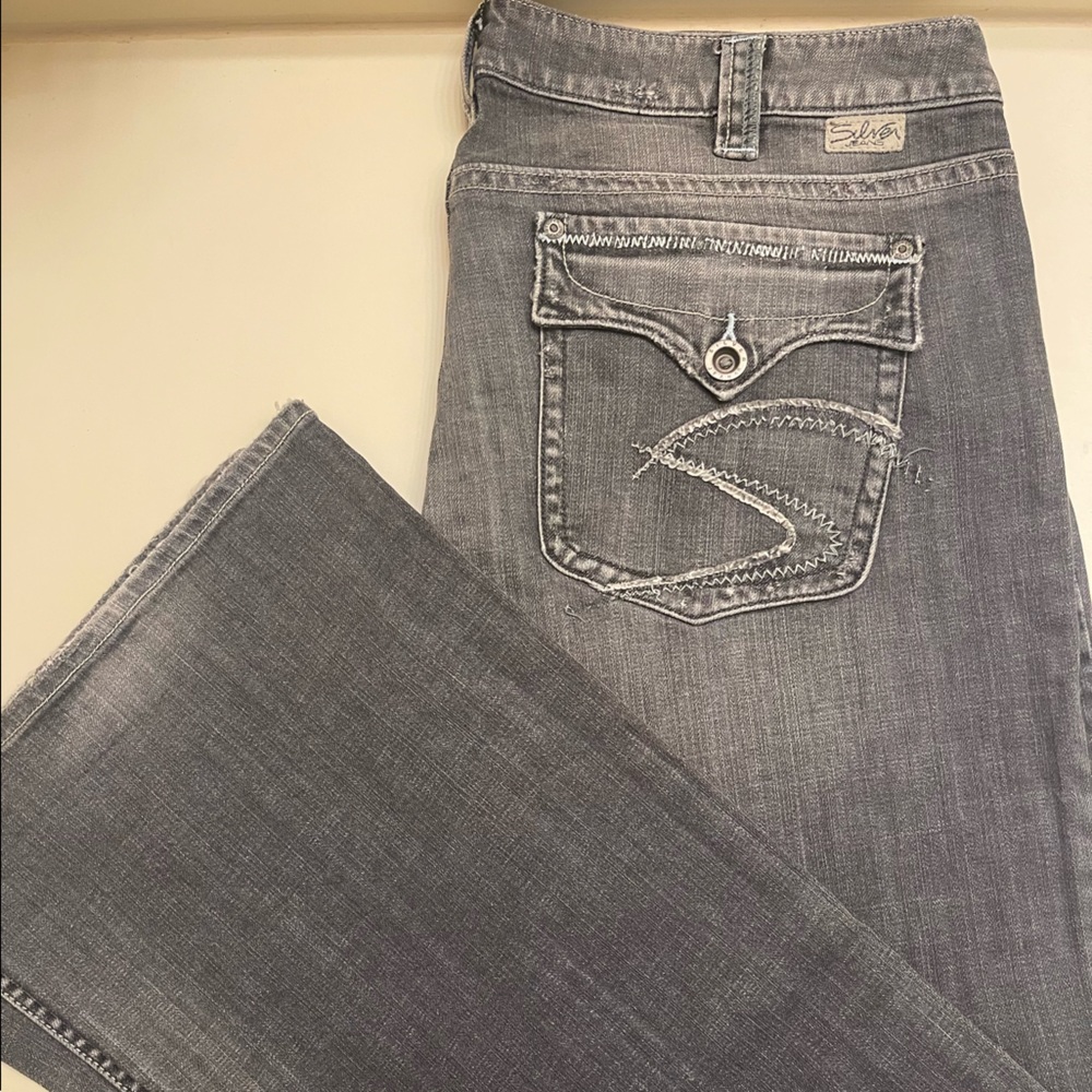 Silver “Pioneer” women’s jeans, 36W/33L